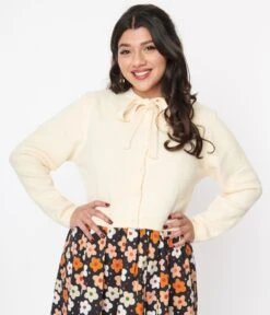 Cream Bow Cropped Knit Cardigan