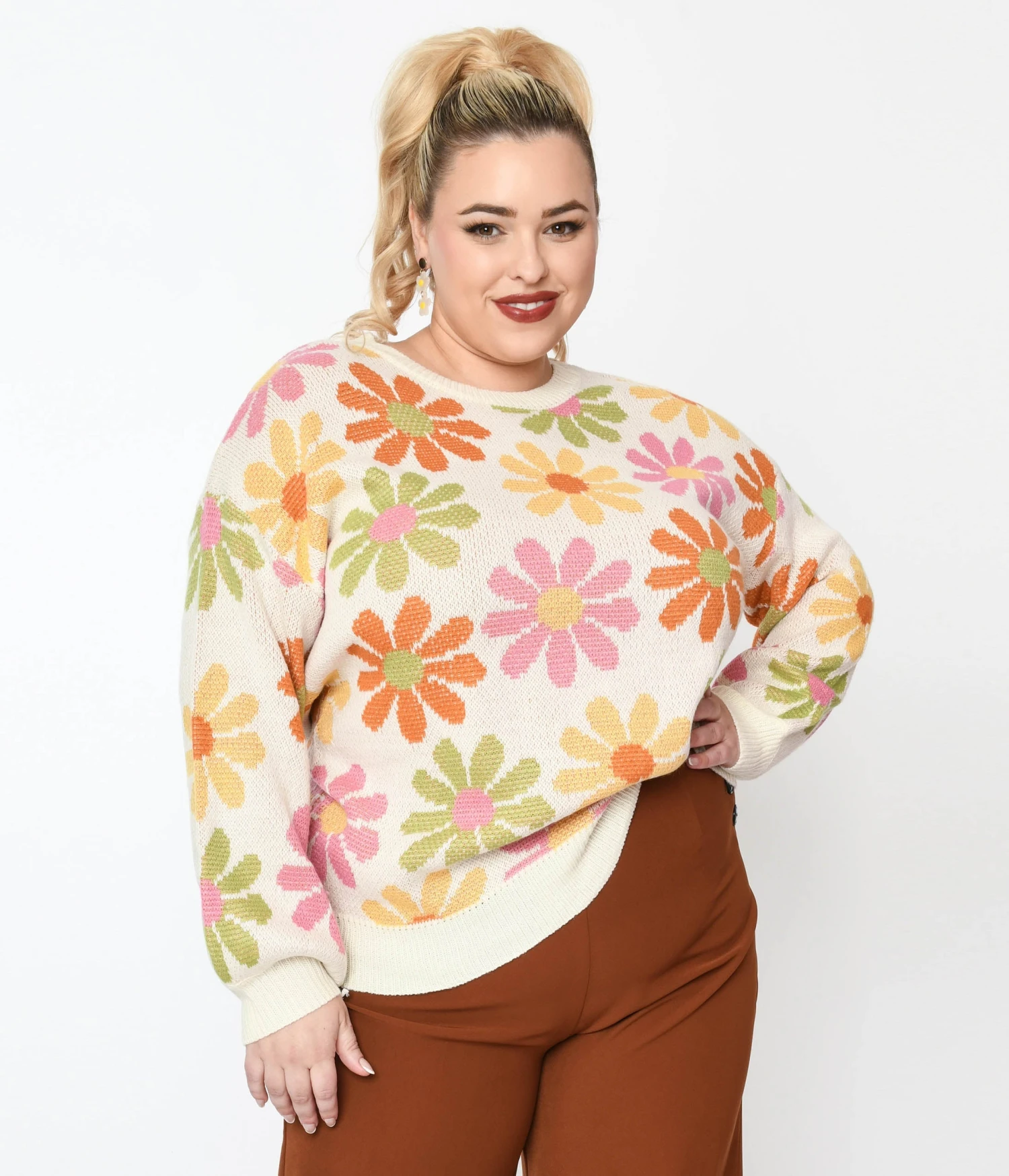 Cream & Multicolor Retro Daisy Pullover Knit Sweater