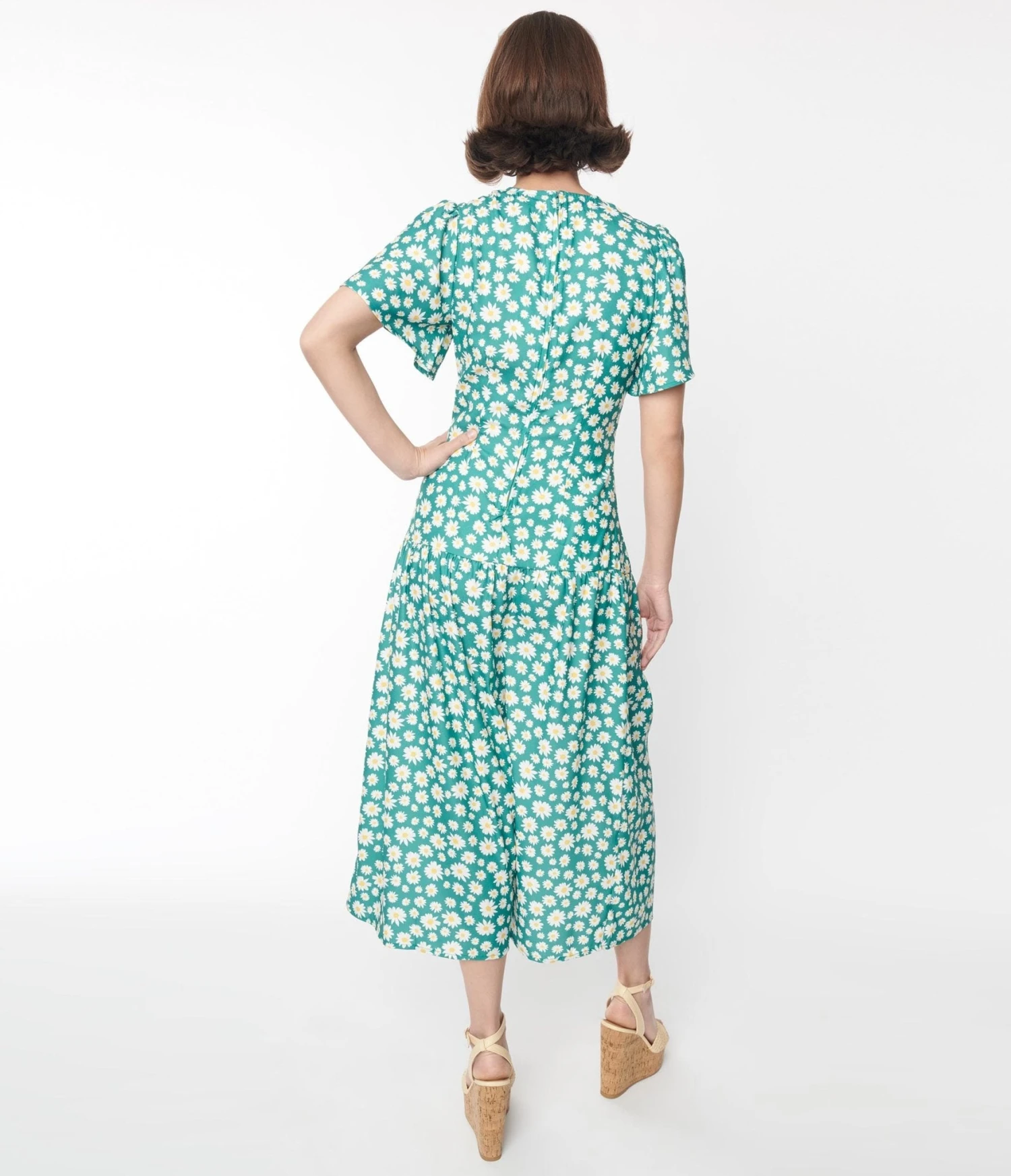 Green & White Daisy Midi Dress - Image 3