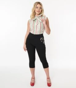 Hell Bunny Black Holiday Embroidered Natalie Capris