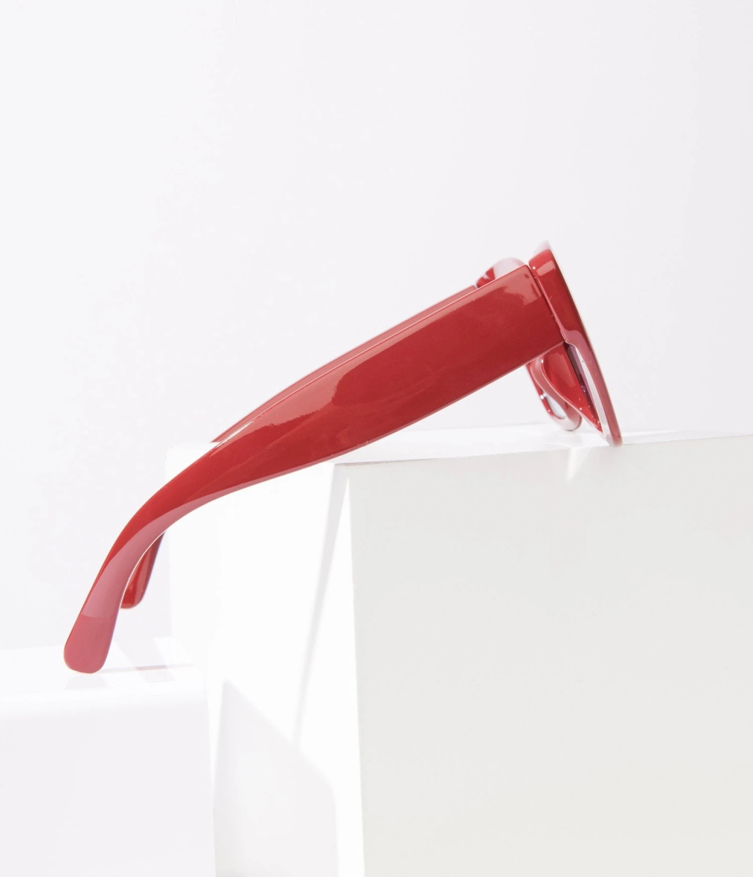 Lady In Red Cat Eye Sunglasses - Image 2