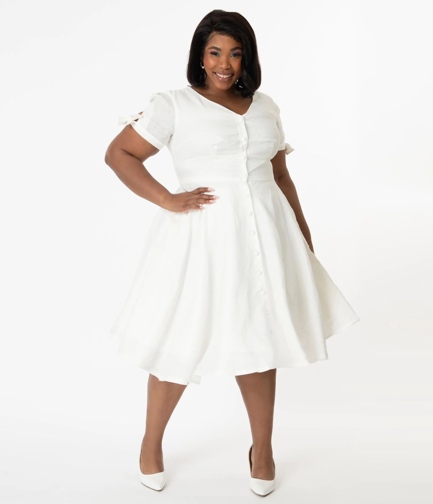 Magnolia Place Plus Size Style White Linen Eleanor Swing Dress - Image 4