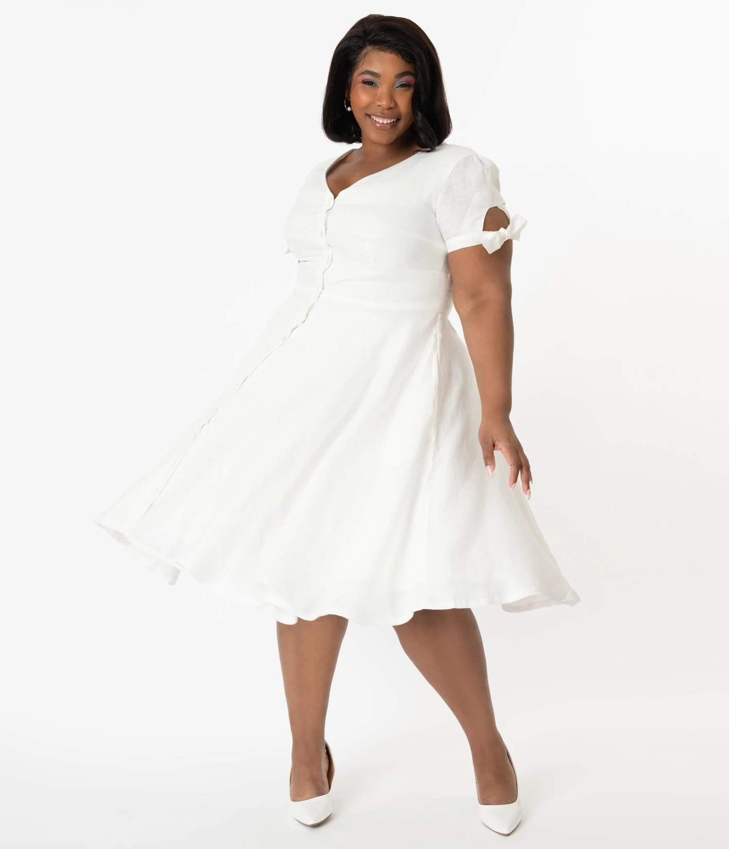 Magnolia Place Plus Size Style White Linen Eleanor Swing Dress - Image 5
