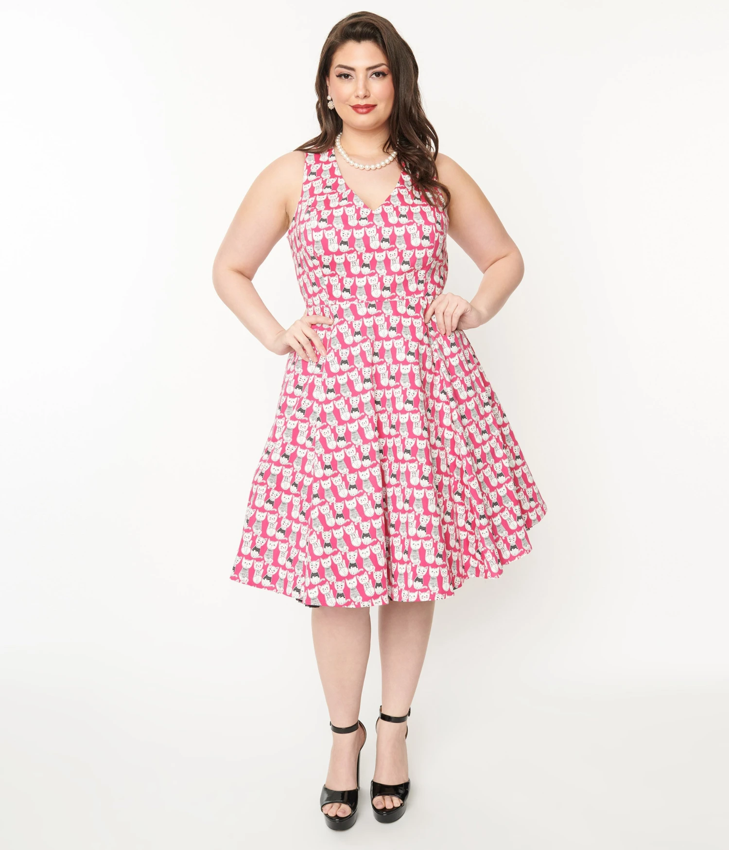 Plus Size 1950s Style Hot Pink Cat Print Sleeveless Swing Dress - Image 2