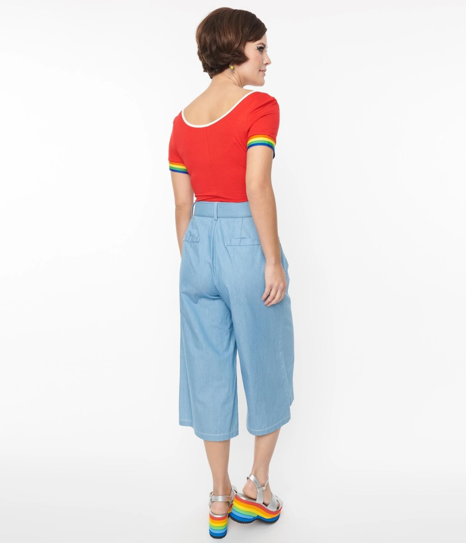 Unique Vintage Light Blue Denim Ginger Capri Pants - Image 3