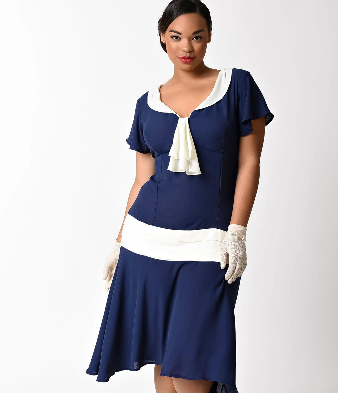 Unique Vintage Plus Size 1920s Navy Blue & Ivory Wilshire Flapper Day Dress - Image 3