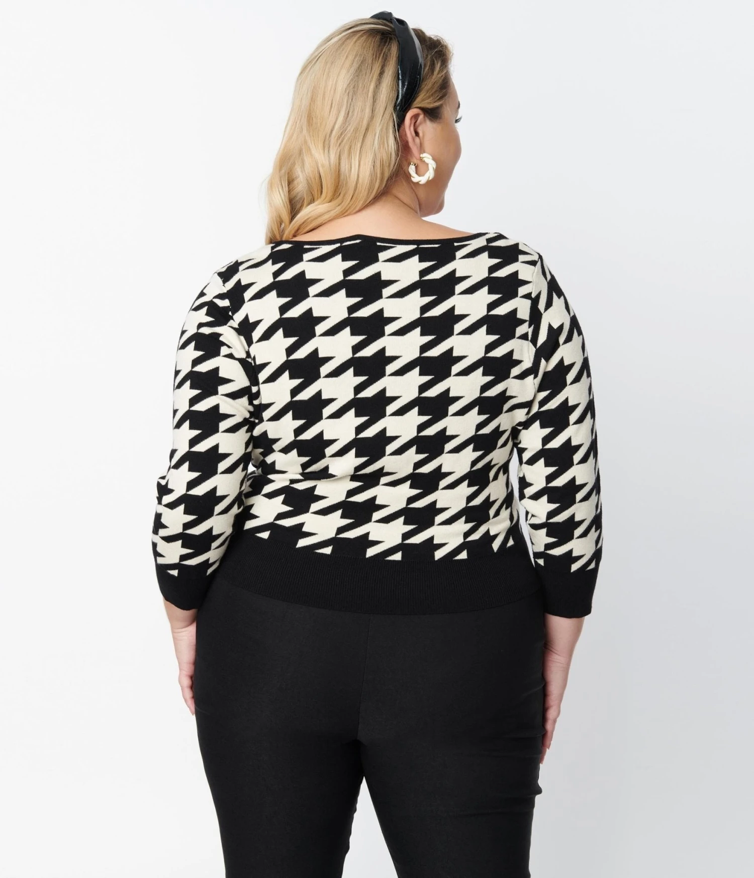 Unique Vintage Plus Size Black & Ivory Houndstooth Dandy Cardigan - Image 3