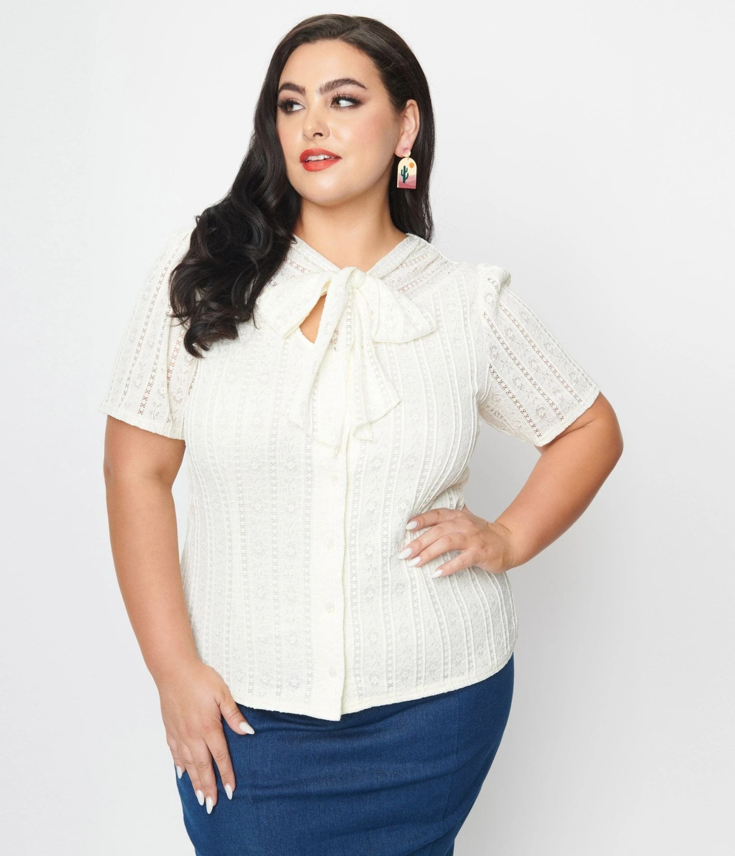 Unique Vintage Plus Size Ivory Lace Neck Tie Top - Image 5