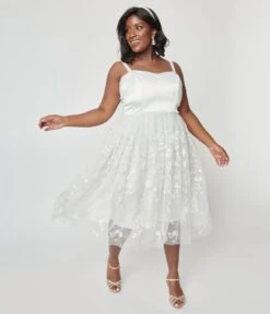 Unique Vintage Plus Size White Tulle & Floral Beading Bertie Swing Dress