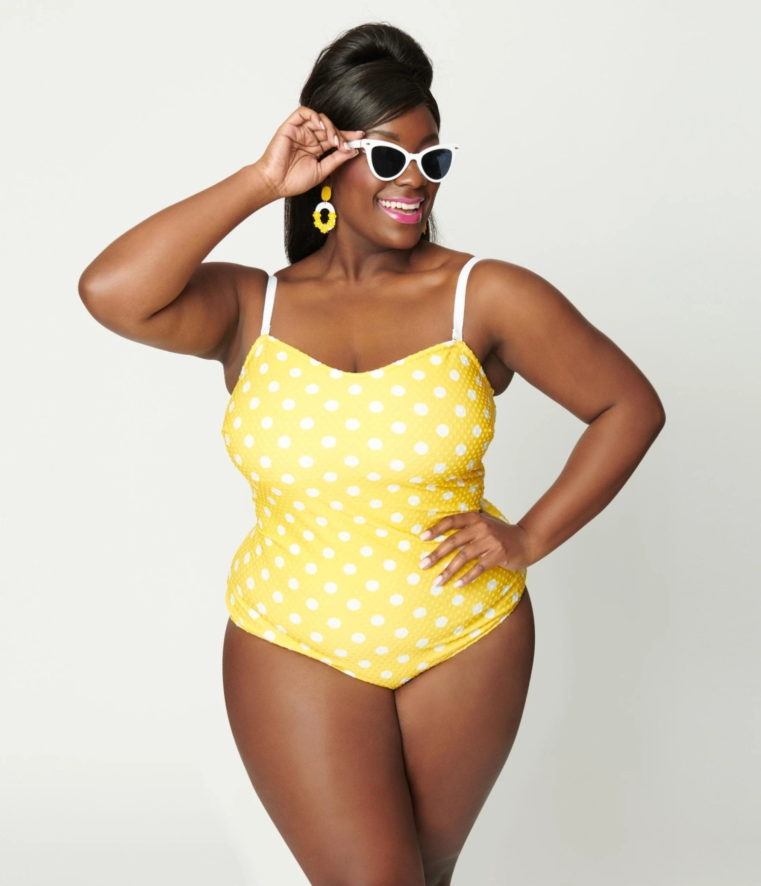 Unique Vintage Plus Size Yellow Polka Dot Barbara One Piece Swimsuit - Image 4
