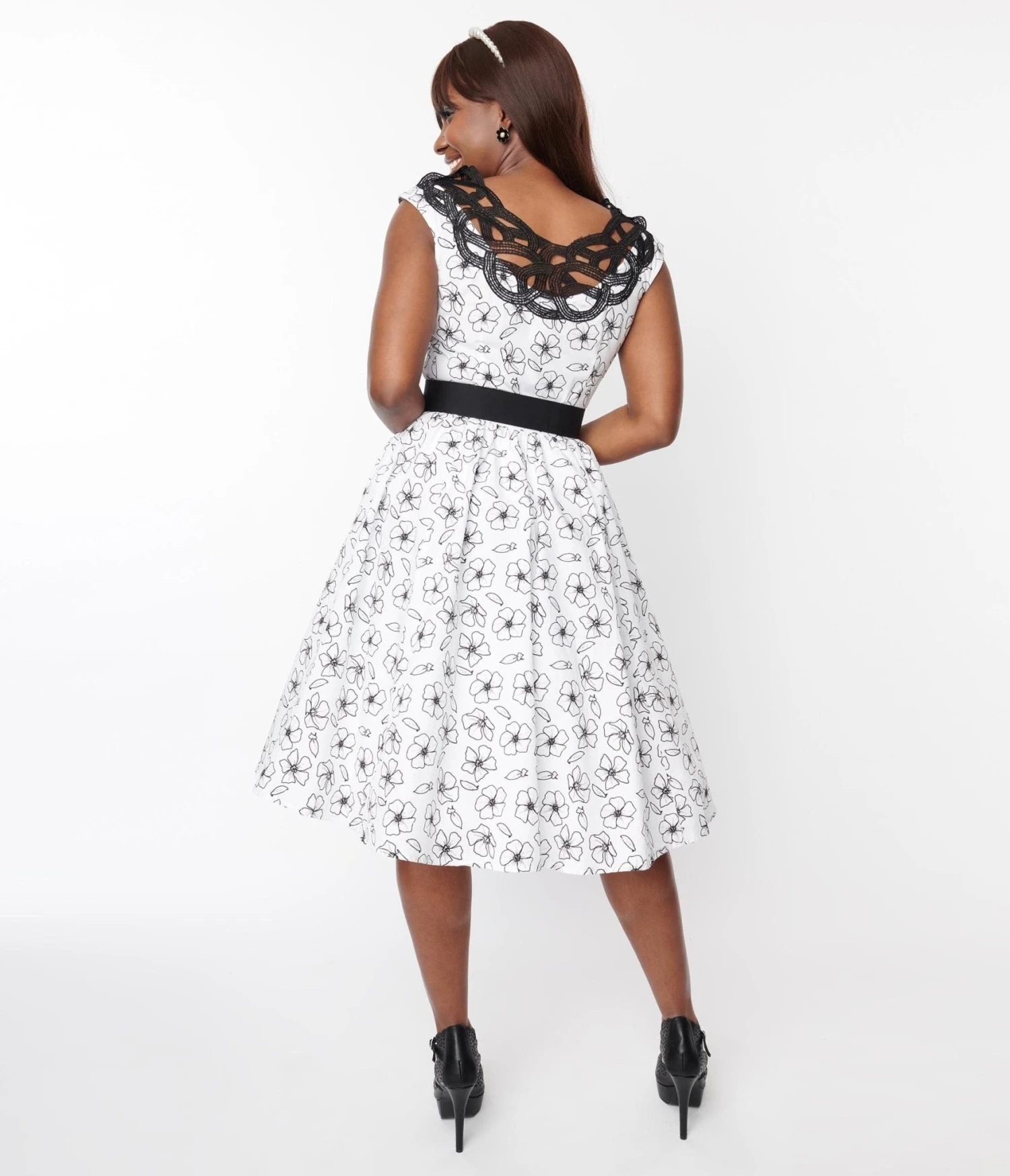 White & Black Floral Belted Swing Dress - Image 3