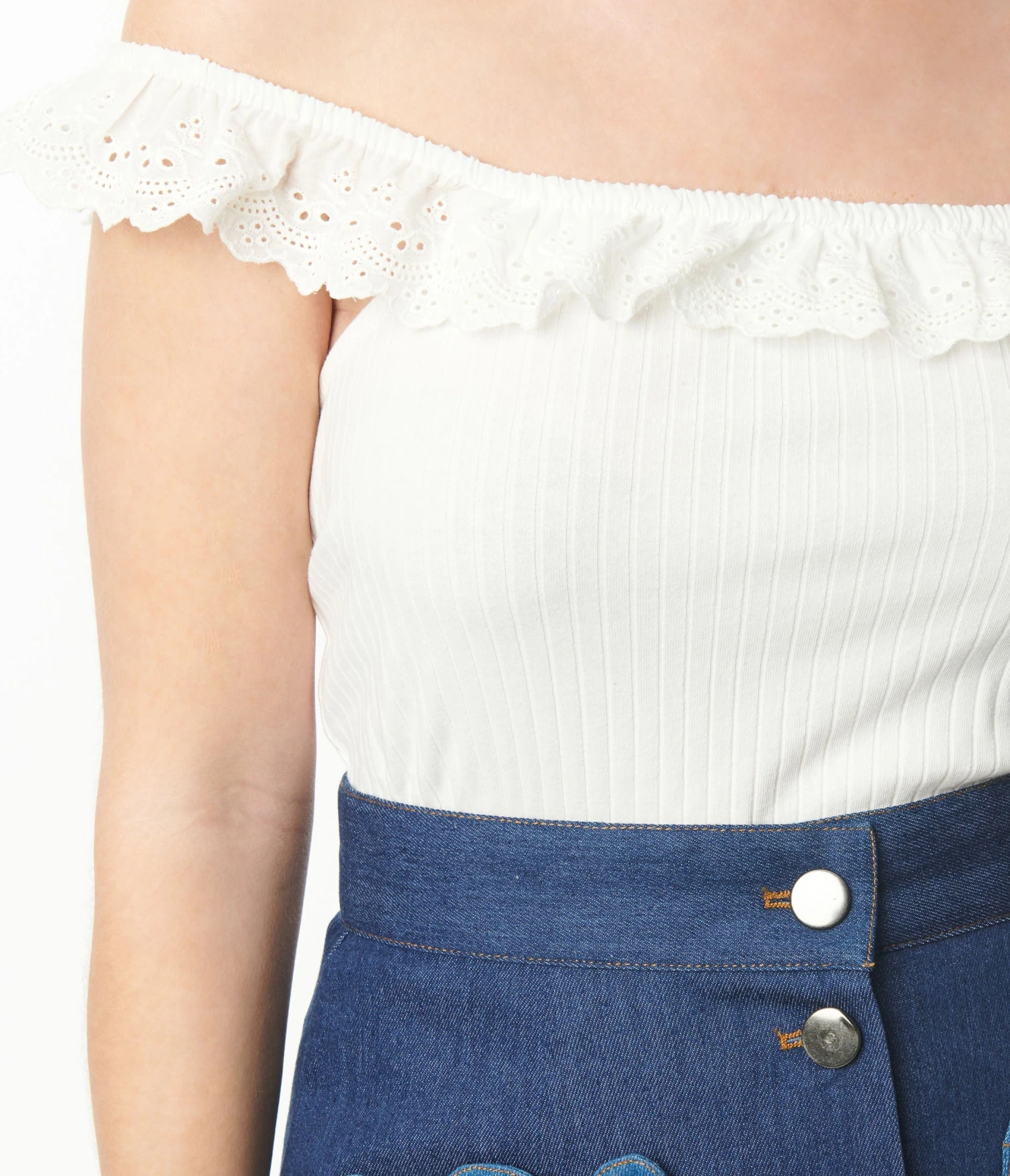 White Ribbed Knit Lace Trim Top - Image 3